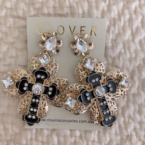 Clover Accessories | Baroque embellished jewel cross earrings